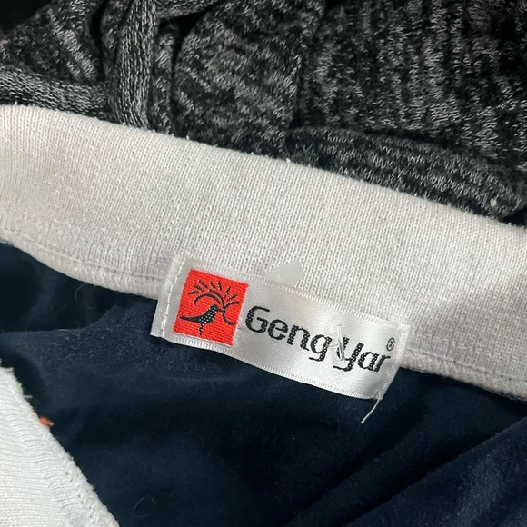 collared shirt sleeve - Picture 4 of 4